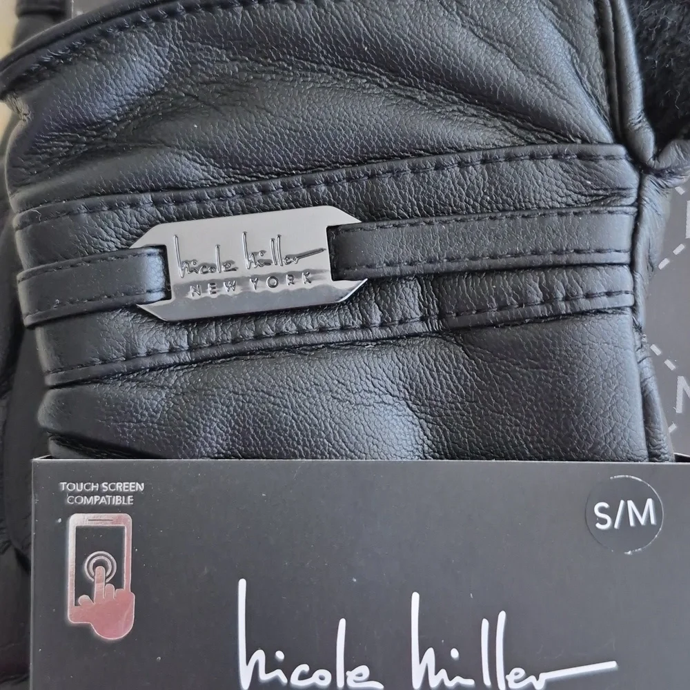 Nicole Miller black Soft vegan leather womens gloves Sz S/M NWT